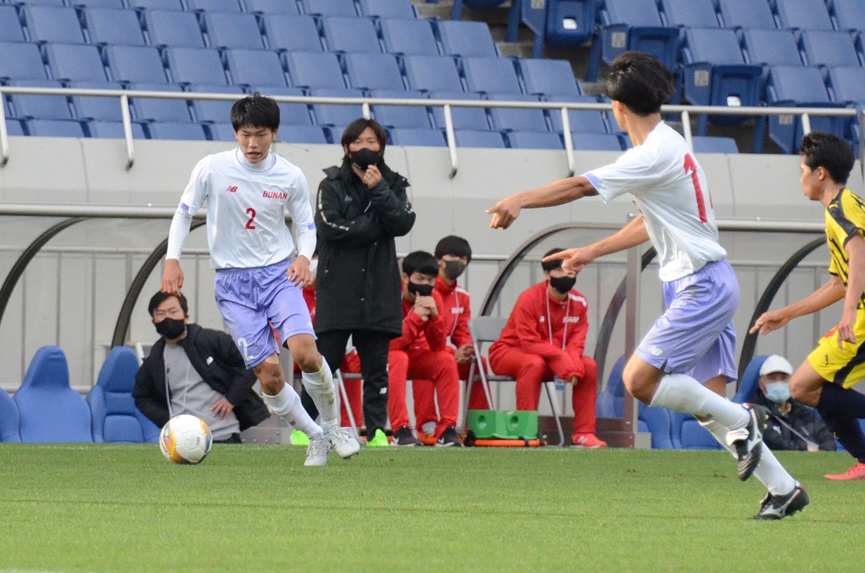 サッカー部 武南パープル にこだわった 遊び心 学校法人武南学園 武南高等学校