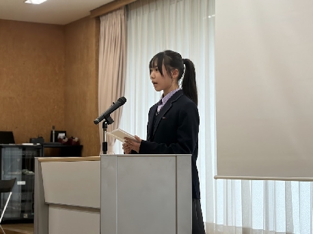 新入生代表挨拶