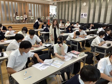生徒同士での話し合い